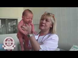как ухаживать за новорожденной девочкой в первые месяцы жизни Uhod Za Novorozhdennoj Devochkoj Youtube