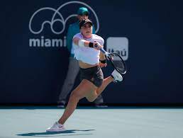 Barty overcame elina svitolina in her semifinal on thursday, winning 6. Drama Queen Or Not Bianca Andreescu Has Quickly Become A Problem For Her Opponents Tennis Connected