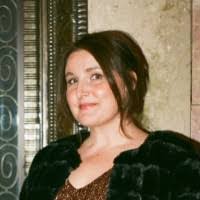 Meredith Grimm's Instagram, Twitter & Facebook