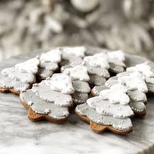 Best pictures of christmas cookies decorated from 1 sugar cookie dough 5 ways to decorate sallys baking.source image: 23 Gorgeous Christmas Cookies For Cooks Who Want To Impress