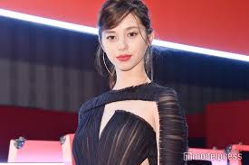 文美, 綾美, 綾実, 礼美, 彩未 or あやみ in hiragana) is a feminine japanese given name. ä¸­æ¡ããã¿ Sexyã·ã¼ã¹ã«ã¼ãã¬ã¹ã§è¸åãã©ãª ã¯ãªã¹ãã¹ã®äºå®ã¯ ã¢ãã«ãã¬ã¹