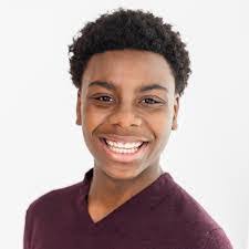 Sidney Ratliff's Instagram, Twitter & Facebook