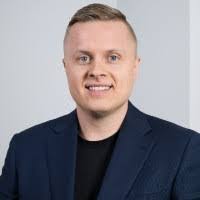 Alex Grab's Instagram, Twitter & Facebook