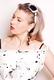 DIY-Klunker-Ohrringe mit Kunstharz-Schmucksteinen