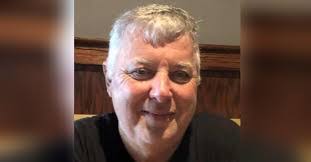 Lowell Simpson's Instagram, Twitter & Facebook