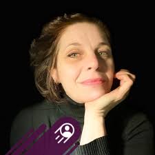 I LOVE this theme! We dedicated our fall issue to the idea of “Embrace,” a  word that has become this very visual posture of going all in