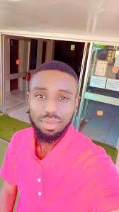 I took this picture yesterday and thought of this verse below. Look at the  absolute detail 🤯🤯 I look forward every year to seeing the birds make  their nests in the corn