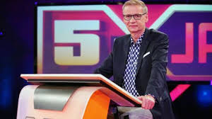Diesmal kämpften amira pocher, stefanie hertel, ingolf lück, kai ebel und katja burkard gegen den showmaster. 5 Gegen Jauch Im Tv Programm