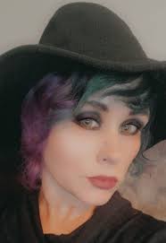 spooky name of your school pls🙏🙏😭😭 @