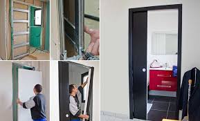 Contrairement à une porte traditionnelle, elle coulisse dans la cloison et n'encombre pas la surface au sol. Amenagement Gain De Place Poser Une Porte Coulissant Dans Une Cloison