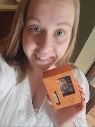 End the weekend with a haunting from Shaky Ghost! I have no idea what  Gambol has planned... ...he's currently rooting about in every box of  stock! ✨👻✨👻✨