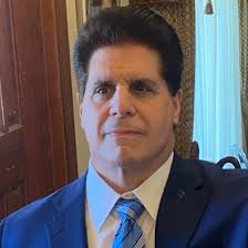 Steve Cardullo's Instagram, Twitter & Facebook