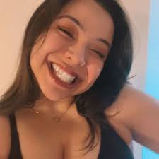 Sami Lin (@iamthesamantha)