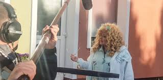 Her hallmark is a storm of thick curls. Magda Gessler Back In Szczecinek Will The Next Place Go Through The Kitchen Revolution