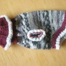 Wir haben jede menge strickideen und kostenlose strickanleitungen für sie. Hundepullover Gestrickt Hundemantel Gestrickt Mutze Fur Hunde Handarbeitsfrau