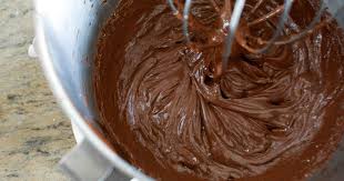 Ganache Chocolat Noir Foisonnee Recette Par Chef Simon Recette De Ganache Ganache Chocolat Noir Ganache