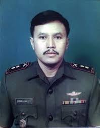 Erwin Barley's Instagram, Twitter & Facebook