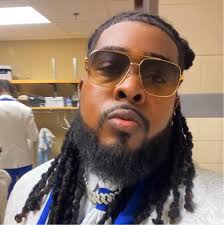 Happy Thanksgiving from my boy Dooney 🦃🍁❤️