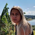 Jane Mineo's Instagram, Twitter & Facebook