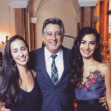 O ator eduardo galvão está internado após testar positivo para o coronavírus. Ator Eduardo Galvao Sera Vovo Pela Primeira Vez Aos 57 Anos Famosos Extra Online