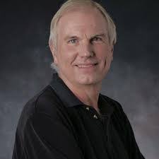 Daniel Klee's Instagram, Twitter & Facebook