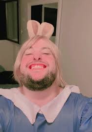 Axel Cisneros's Instagram, Twitter & Facebook