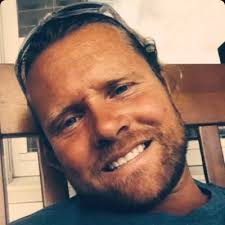 Billy Serviss's Instagram, Twitter & Facebook