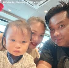 Walang halong kaplastikan. Syempre, pipiliin ko ang asawa ko. Yun ay kung  may 10 million siya hehe