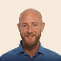 Carlos Poole's Instagram, Twitter & Facebook