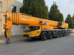 How to Choose the Right Crane