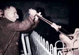 Sismothérapie — la sismothérapie ou électroconvulsivothérapie (ect). Petition Pour Demander L Abolition De L Electrochoc Sismotherapie Ccdh Suisse Romande