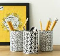 How To Make A Pencil Holder From Empty Tin Cans • Grillo Designs