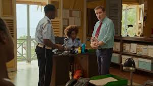 On today's episode, i'm chatting to an irish actor and stand up comedian. Death In Paradise 2011