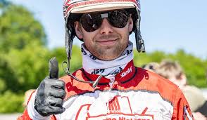 Sport » Det blev til 37 sejre på Bornholms Brand Park: Mads Petersen  suverænt mest sejrende kusk » Bornholm.nu