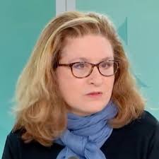 Ursula Gauthier's Instagram, Twitter & Facebook