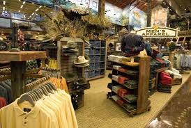 Store Image 10 Bass Pro Shops Visual Merchandising Retail Display Men S Clothing And Accessories Outdoor Store Spring Home Retail Display