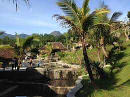 Mari mewarna gambar pemandangan sangat cantik diantara 15 gambar mewarna ini gambar mewarna. Pemandangan Kampung Lumbung Picture Of Kampung Lumbung Batu Tripadvisor