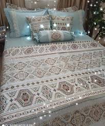 Pin By 0540 78 On Les Draps In 2020 Bed Cover Design Bed Linens Luxury Luxury Bedspreads