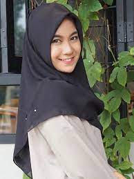 Cherly, angel, anisa, christy, devi, felly, gigi, ryn, and wenda. Sudah Berhijab Anisa Rahma Menyesal Pernah Masuk Cherrybelle Showbiz Liputan6 Com