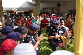 His son capt amarjit singh bhattal, is also a decorated indian army officer. Honouring Top Sikh Cop Amar Singh Ishar Singh