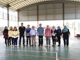 1227), mengartikan bahwa sarana adalah segala sesuatu yang didapat dipakai sebagai alat dalam mencapai maksud. Prasarana Sukan Di Limbang Diperbanyak Utusan Borneo Online