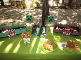 Snack Table For Minecraft Belle Cooledge Library Video Games Birthday Snack Table Novelty Christmas