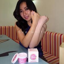 Kojie san dapat mencerahkan karena kandungannya yang dapat menghambat pembentukan. Cara Memutihkan Badan Everwhite Facebook