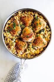 How do you cook orzo? Tomato Spinach Orzo Pasta With Crispy Chicken Thighs Simply Delicious