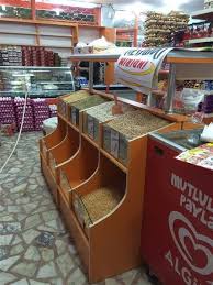 Ozmen Mobilya Dizayn Sektorun Oncu Bir Firma Olmak Icin Yolunda Emin Adimlarla Ilerlemektedir Grocery Store Design Facade Architecture Design Store Design