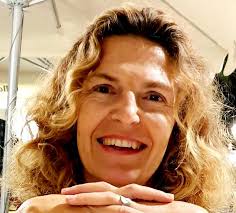 Costa Women Meet ... María Degen