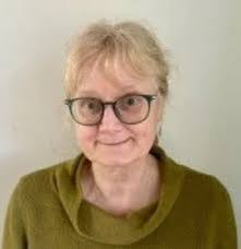 Kari Gordon's Instagram, Twitter & Facebook