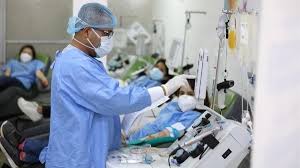 Vídeos, fotos, audios, resúmenes y toda la información de covid en rpp noticias. Coronavirus En Peru Cifra Llega A 353 590 Casos Confirmados Y Supera Los 13 000 Fallecidos Por Covid 19 Rpp Noticias