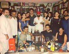 Inside Pics Kareena Kapoor Khan Hosts Saif Ali Khan S Birthday Bash Sara Ibrahim And Others Attend Kareena Kapoor Khan Sara Ali Khan Kareena Kapoor