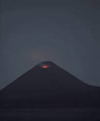 Find the perfect volcano eruption stock photos and editorial news pictures from getty images. Volcanic Eruptions Znalezione Gify Gfycat